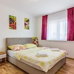 Апартаменты Three-bedroom In